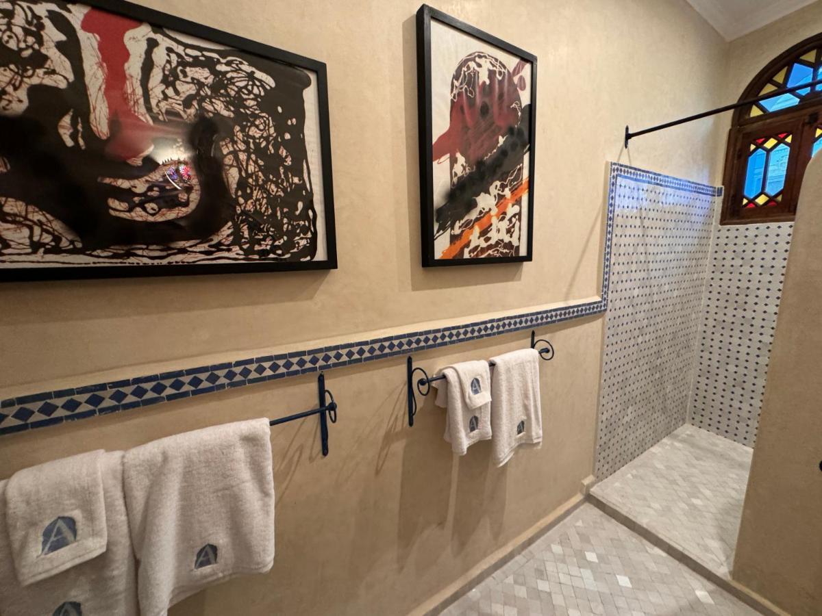 Family Room Private Bathroom