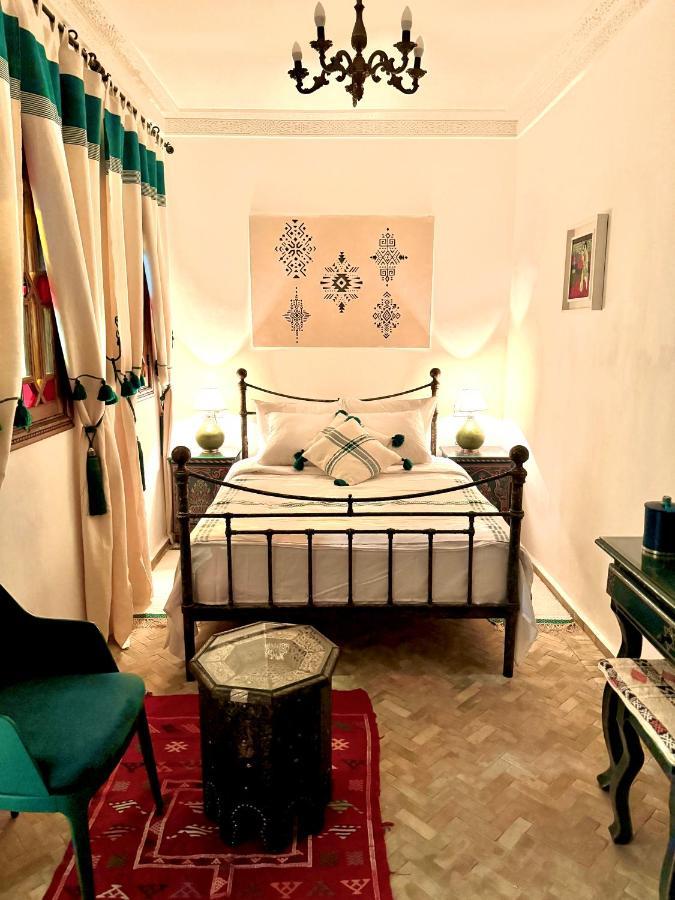 Double Room Private Bathroom